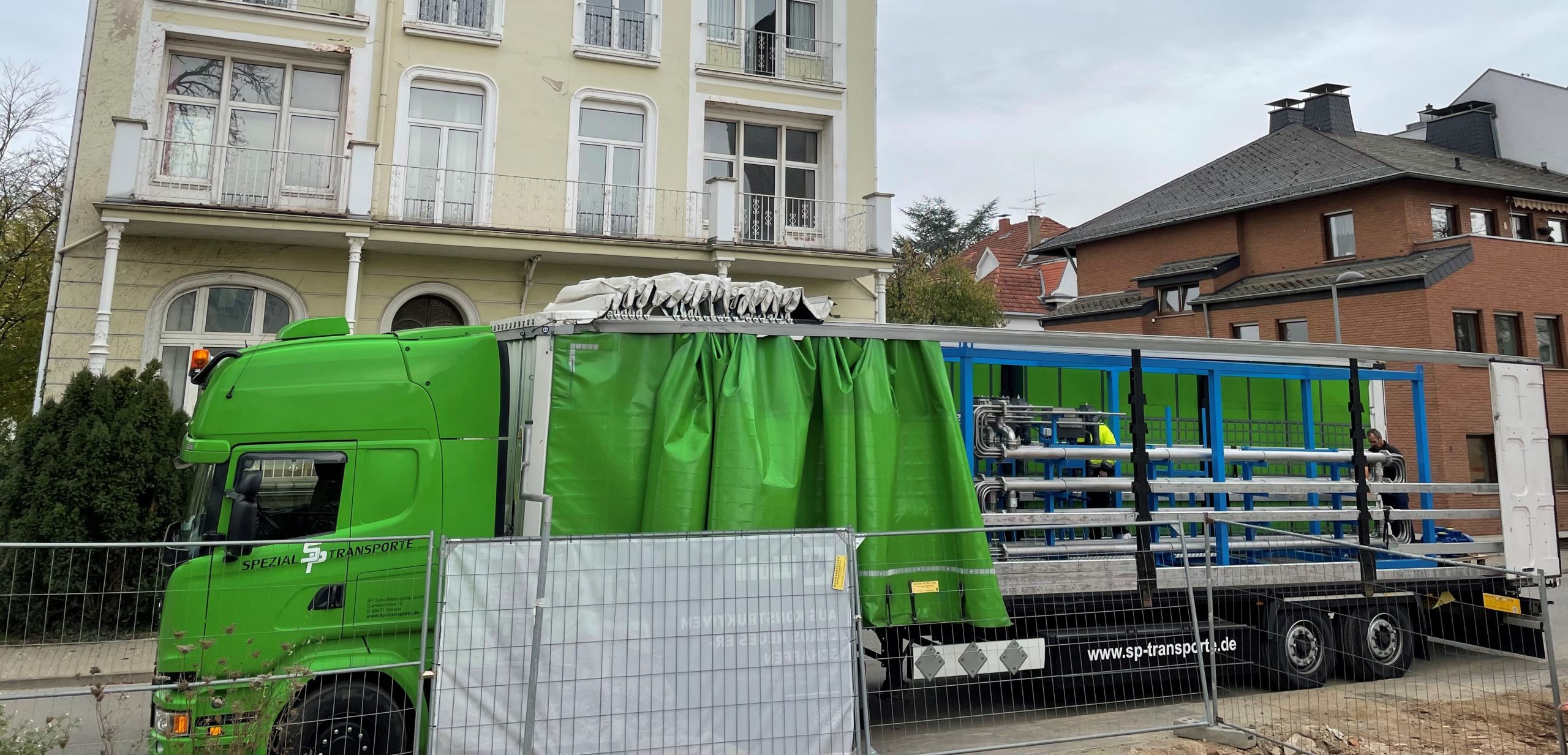 Anlieferung Wärmepumpe in einem LKW